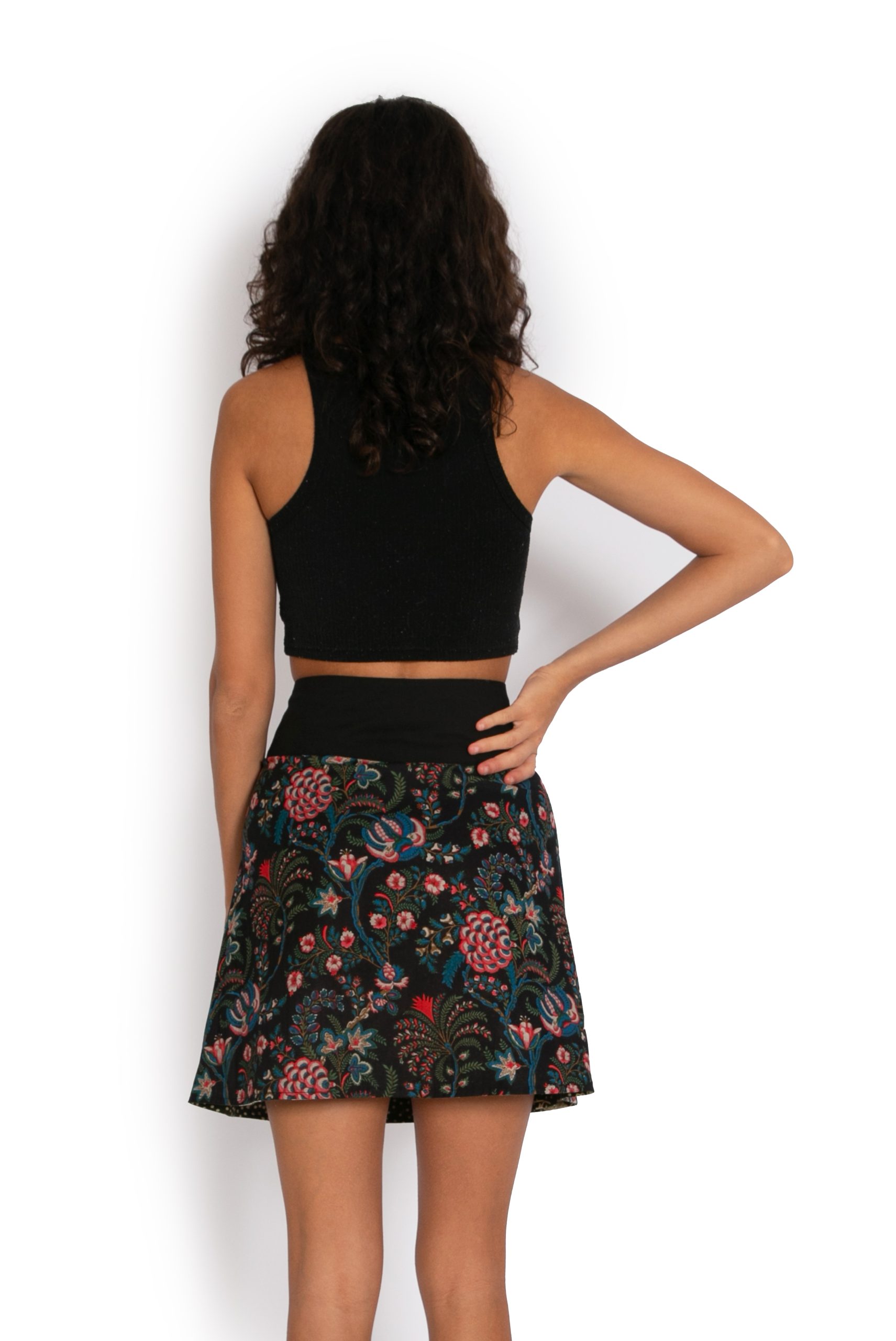 New Energy Reversible Skirt Short - Khaki Flower / Jungle Black - Image 6